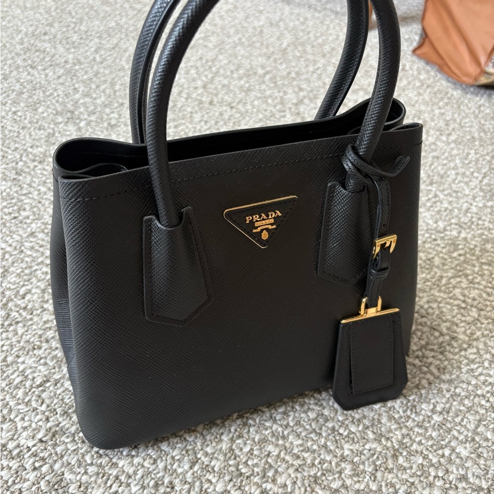 Prada Black Saffiano Leather Tote - Picture 2 of 8